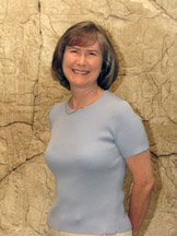 Dr. Loa Traxler, Curator