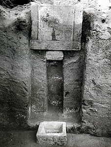 Offering niche of Khufu-Mer-Neteru. Stela, log lintel, and offering basin in situ