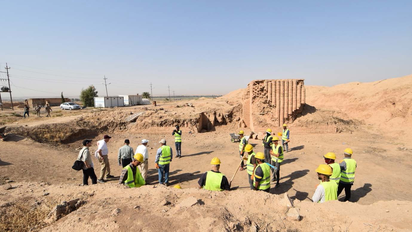 An international team of researchers work to reconstruct the Ishtar Temple