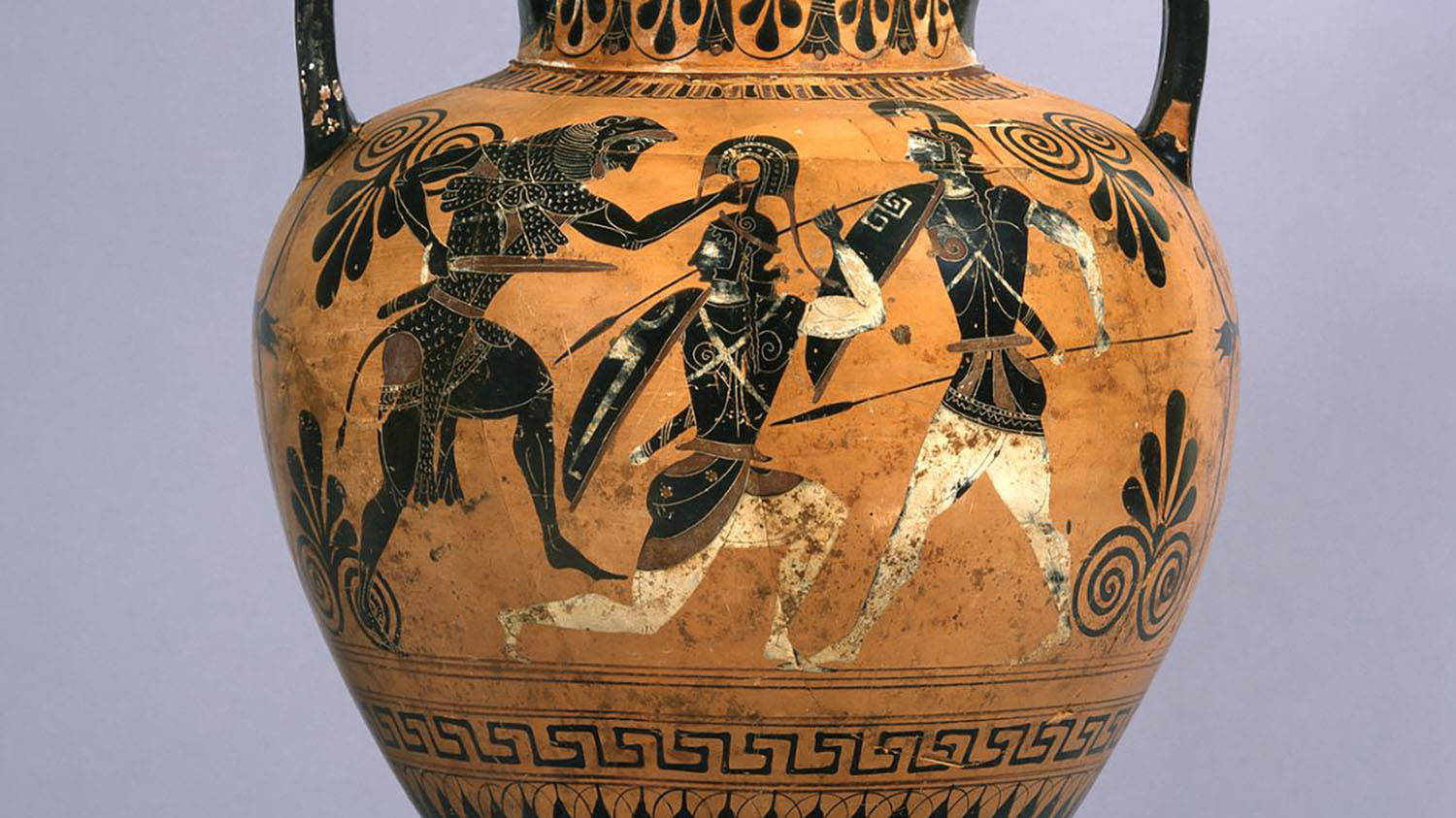 Amphora depicting Heracles fighting two Amazons.