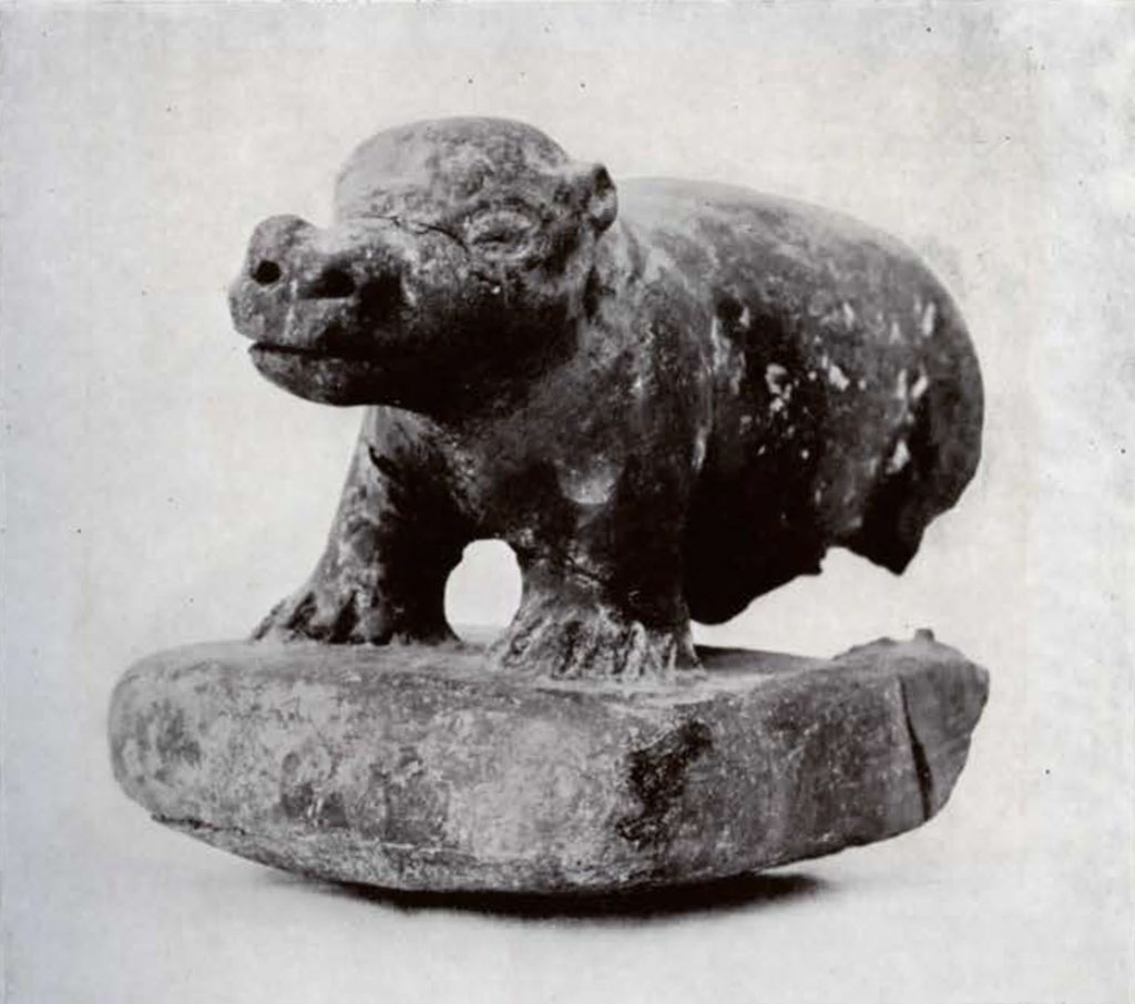 Model of a hippo with back legs missing
